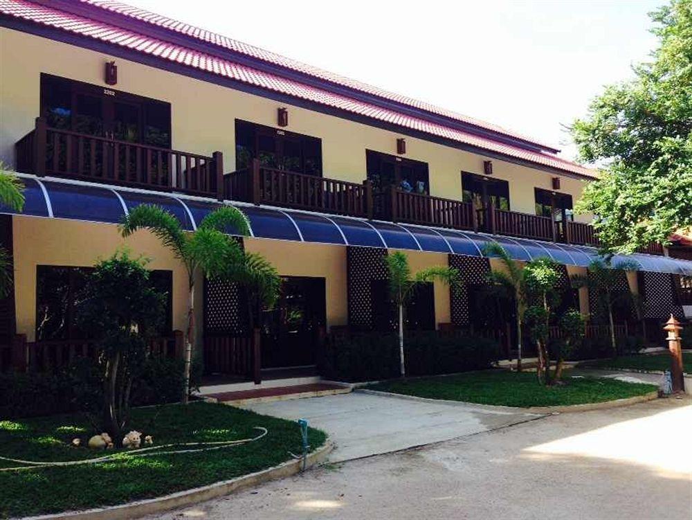 Mac'S Bay Resort Baan Tai Exterior foto