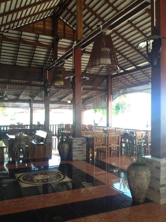 Mac'S Bay Resort Baan Tai Exterior foto
