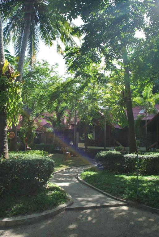 Mac'S Bay Resort Baan Tai Exterior foto