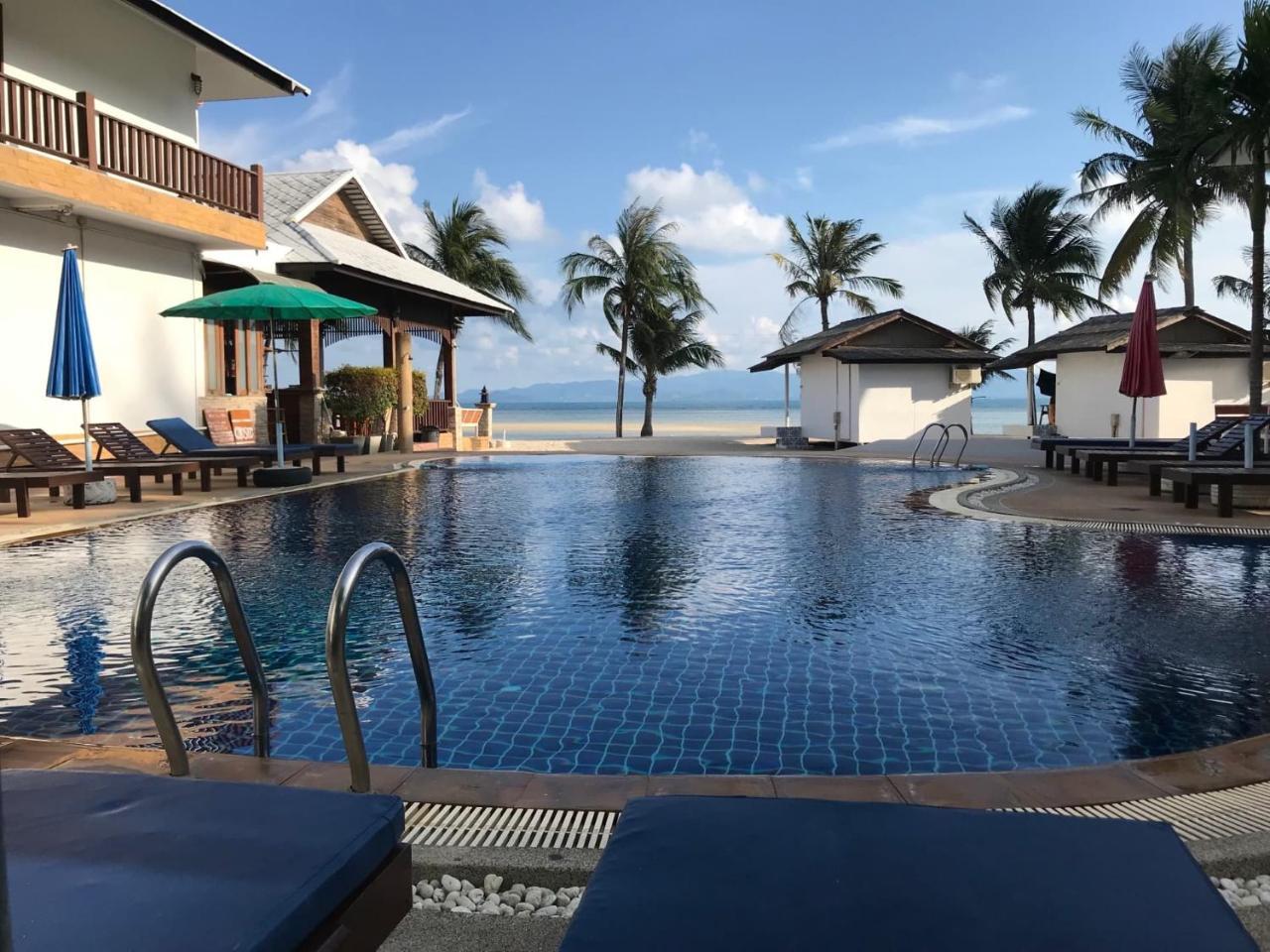 Mac'S Bay Resort Baan Tai Exterior foto